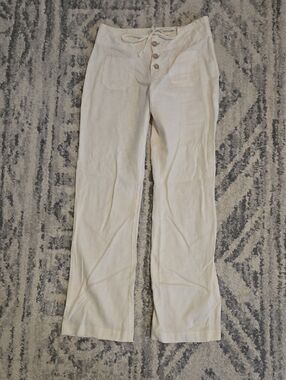Light Cream Straight-Leg Women's Pants with Button Front